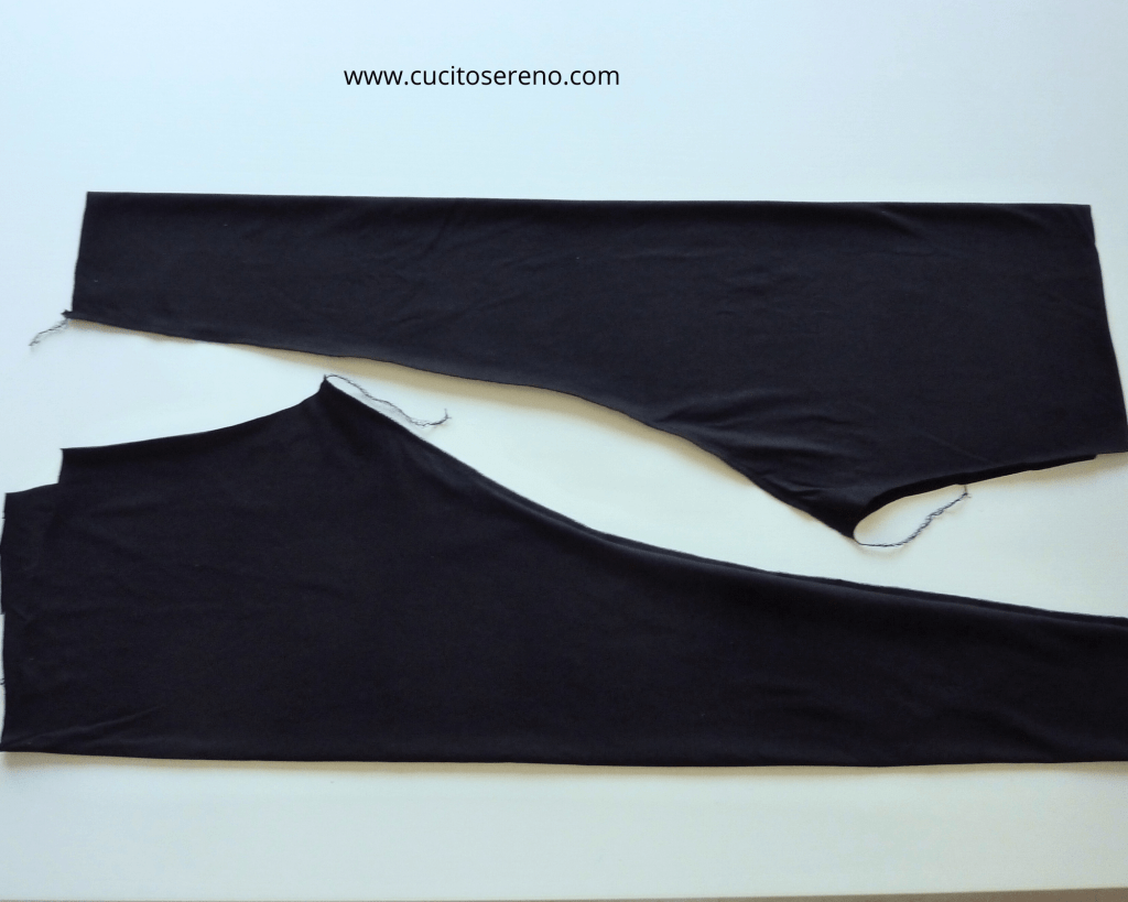 Cucire l'interno gamba delle leggings